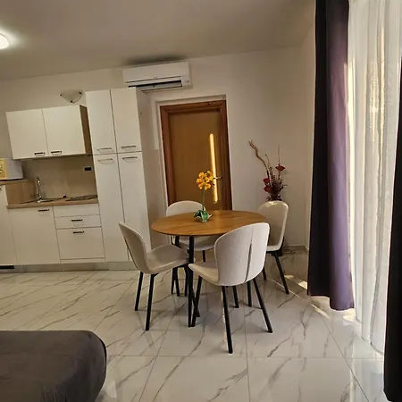 Mary Apartamento *
