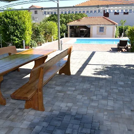Apartment Mary Trogir