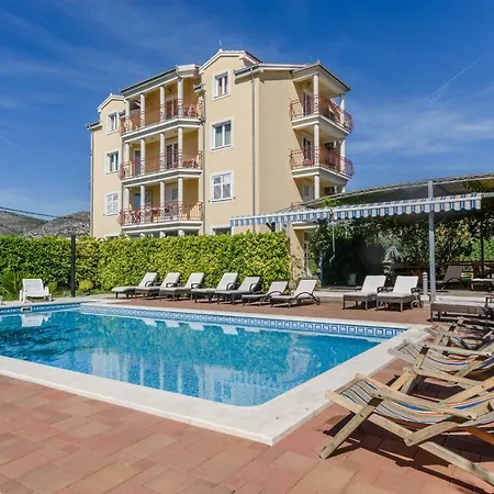 Apartment Mary Trogir